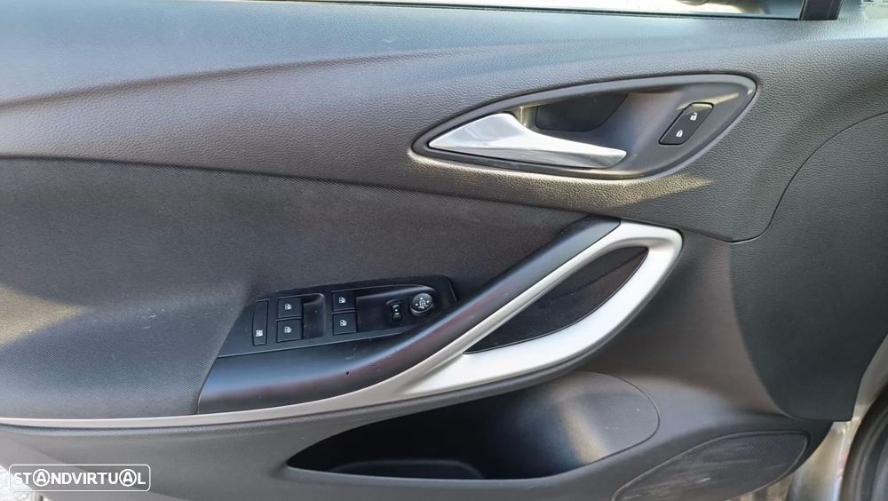 Opel Astra 1.5 D Business Edition S/S - 8