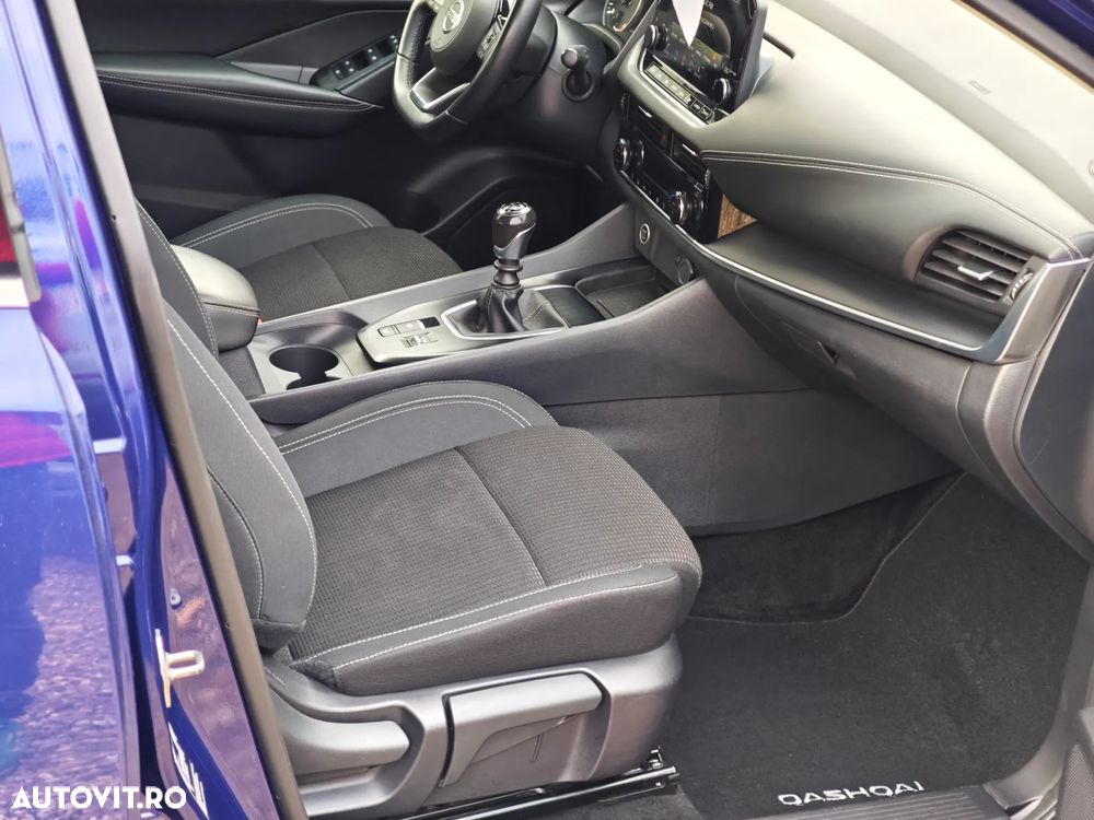 Nissan Qashqai 1.3 DIG-T N-CONNECTA - 12