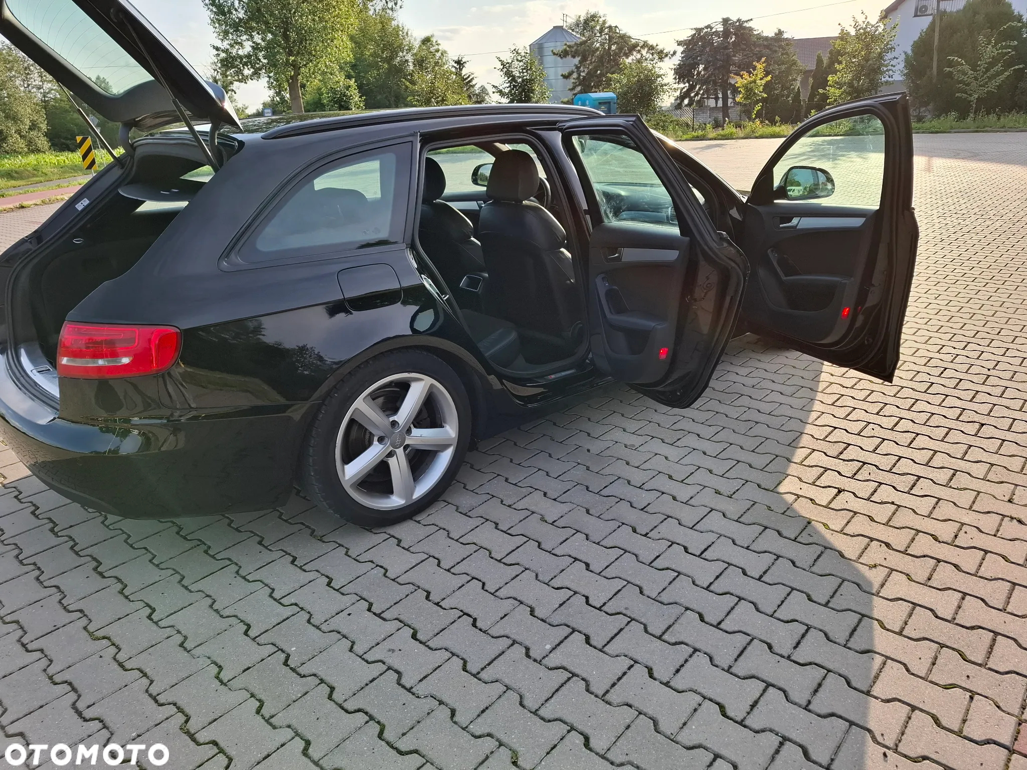 Audi A4 Avant 2.0 TDI DPF S line Sportpaket - 18