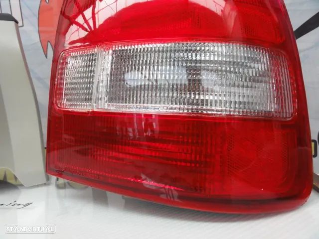 Faróis / farolins traseiros para Honda Civic EK, EJ 96-01 3 portas Vermelho / branco (red/white) EK9 Look - 10