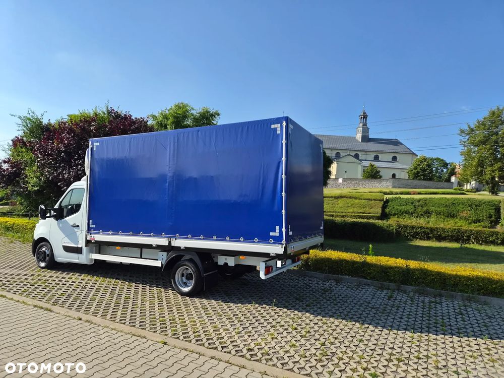 Renault Master - 32