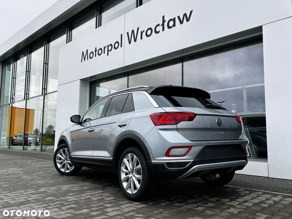 Volkswagen T-Roc - 8