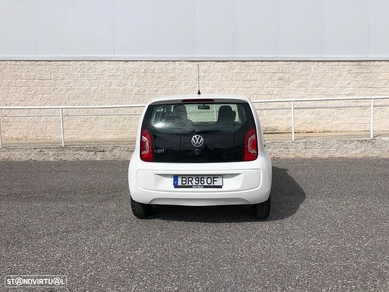 VW Up! move - 5