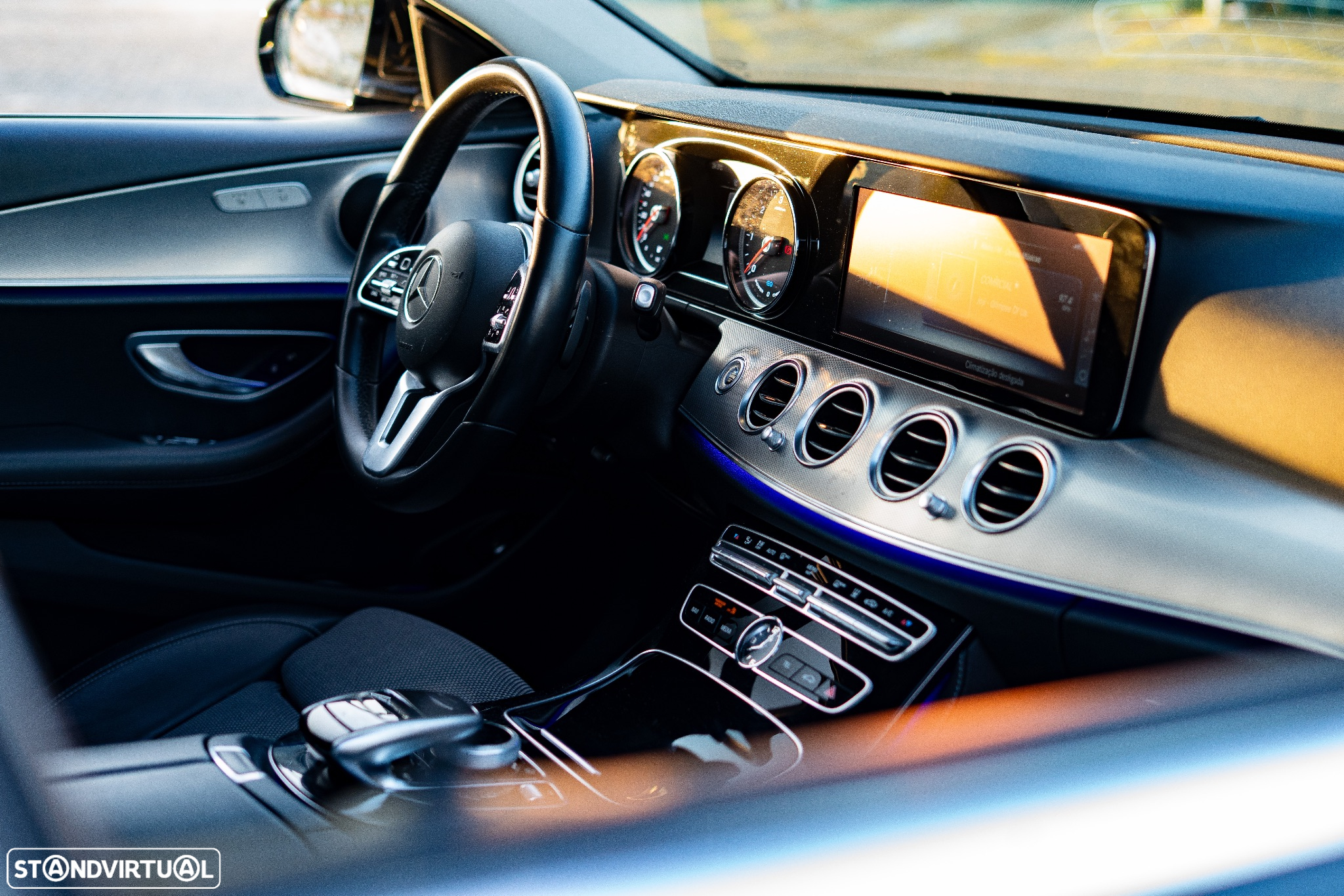 Mercedes-Benz E 300 de Avantgarde - 17