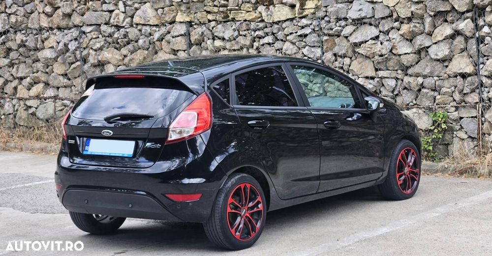Ford Fiesta 1.0 Start Stop Titanium - 4