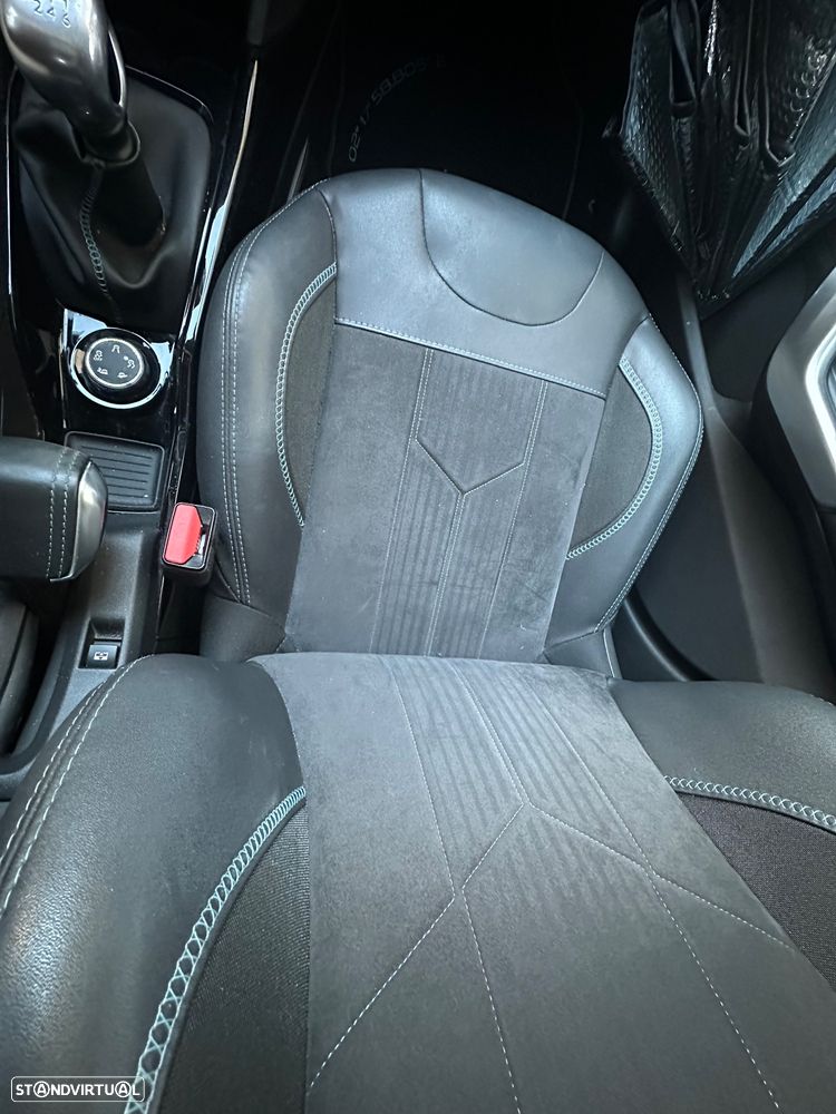 Peugeot 2008 - 7