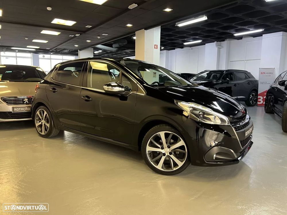 Peugeot 208 1.2 PureTech Signature - 34