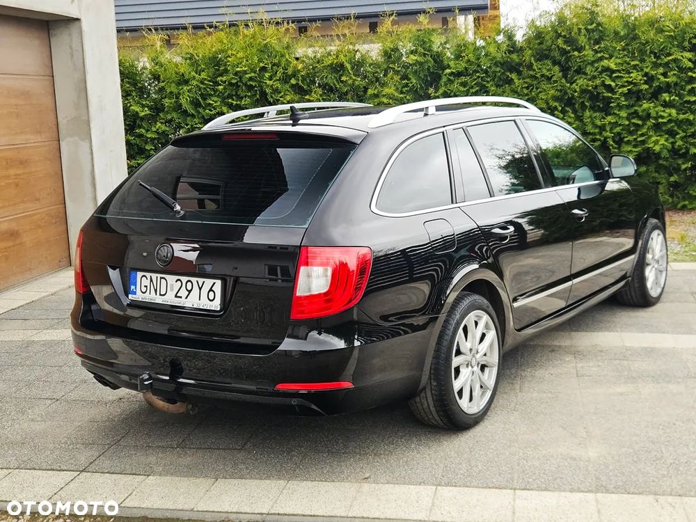 Skoda Superb 2.0 TDI Platinum DSG - 21