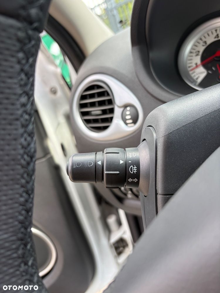 Renault Clio 1.6 16V 130 GT - 17