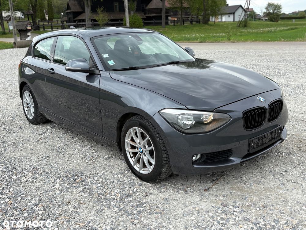 BMW Seria 1 116d DPF - 3