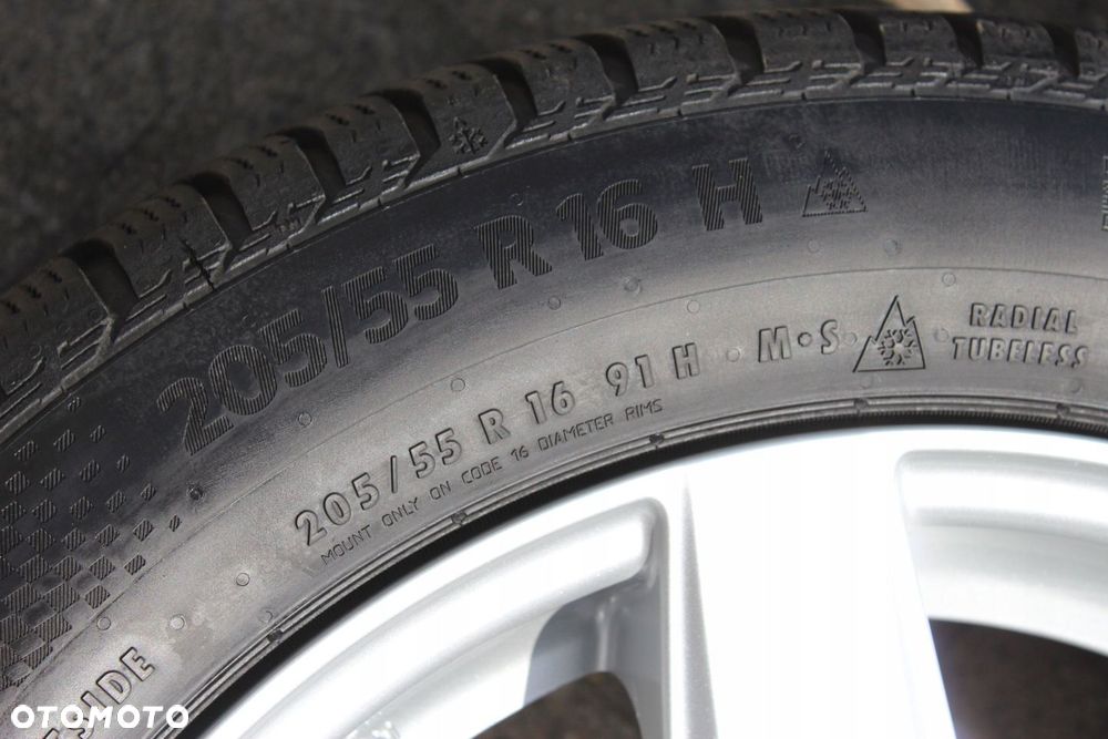 4x 205/55R16 CONTINENTAL WINTER CONTACT TS860S RSC 91H 8mm - 8