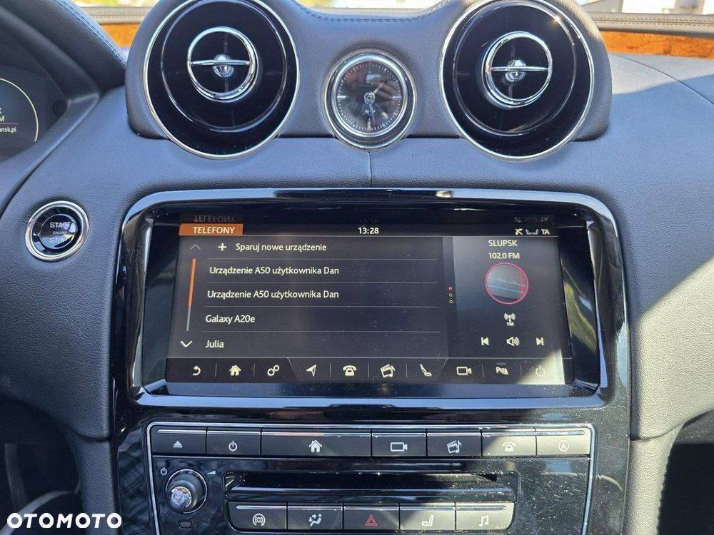 Jaguar XJ 3.0 T AWD Premium Luxury - 27