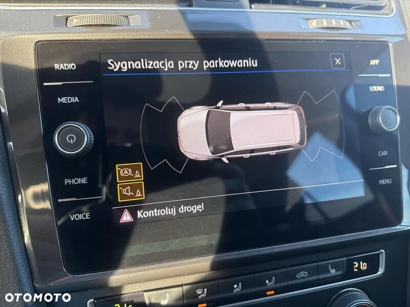 Volkswagen Golf VII 1.5 TSI BMT Evo Comfortline - 15