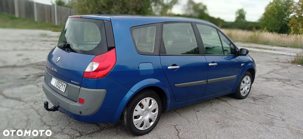 Renault Scenic - 4