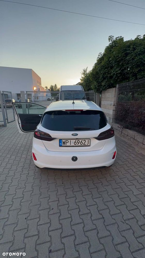 Ford Fiesta 1.5 TDCi Titanium - 4