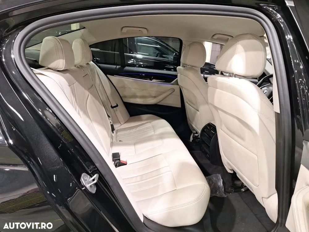 BMW Seria 5 530e AT PHEV - 8