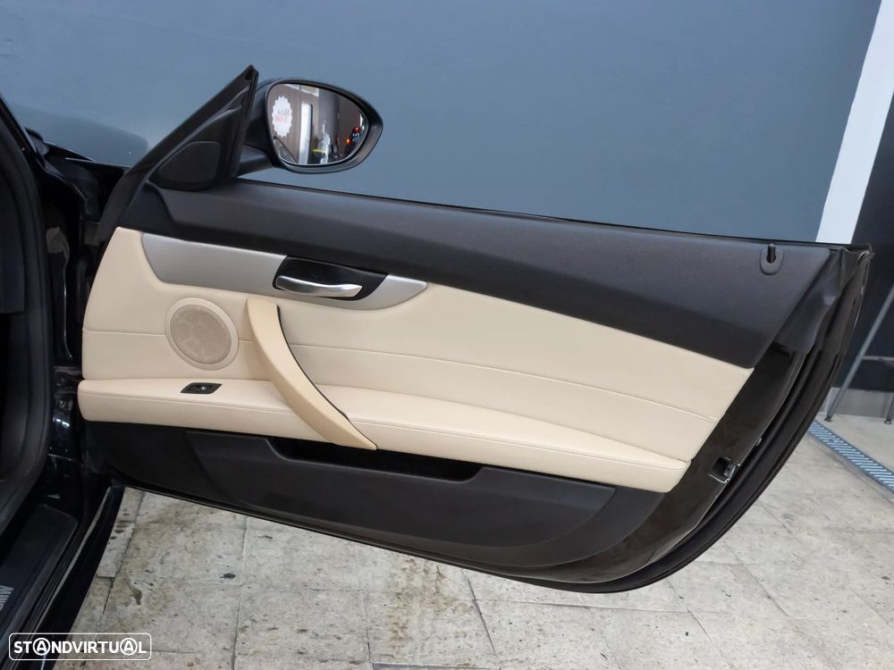 BMW Z4 23 i Auto - 12
