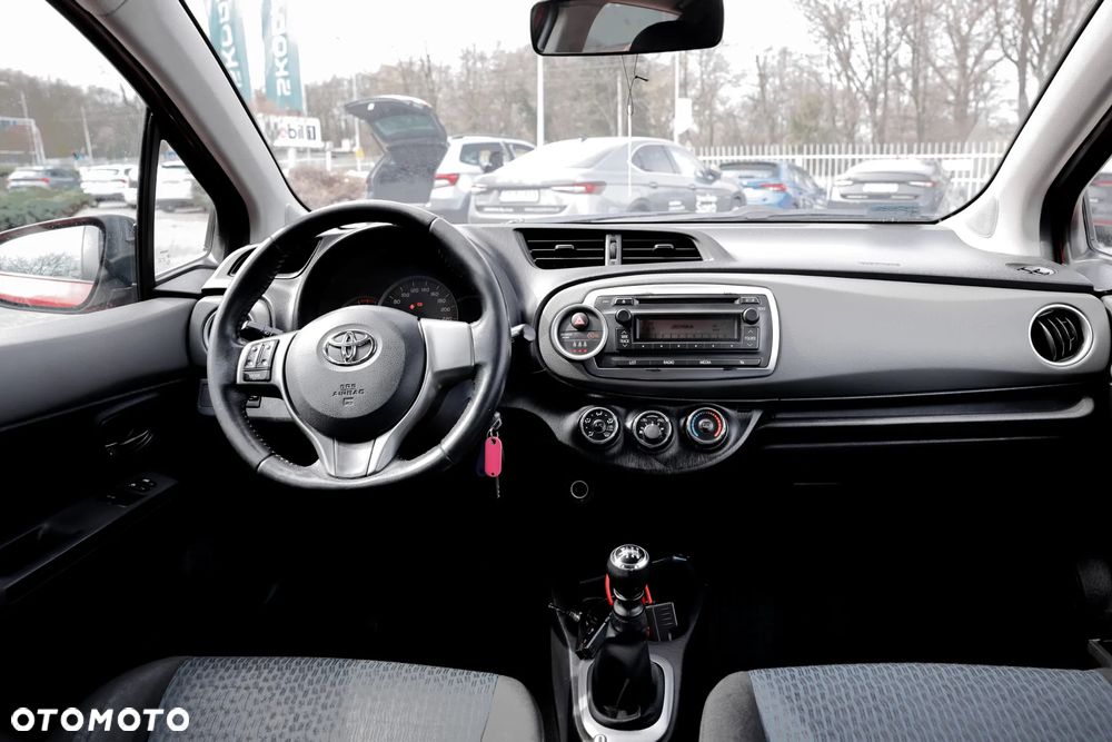 Toyota Yaris 1.33 Luna - 9