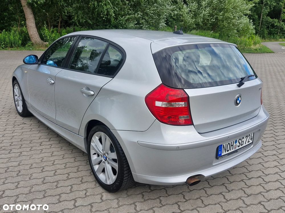 BMW Seria 1 116i - 12