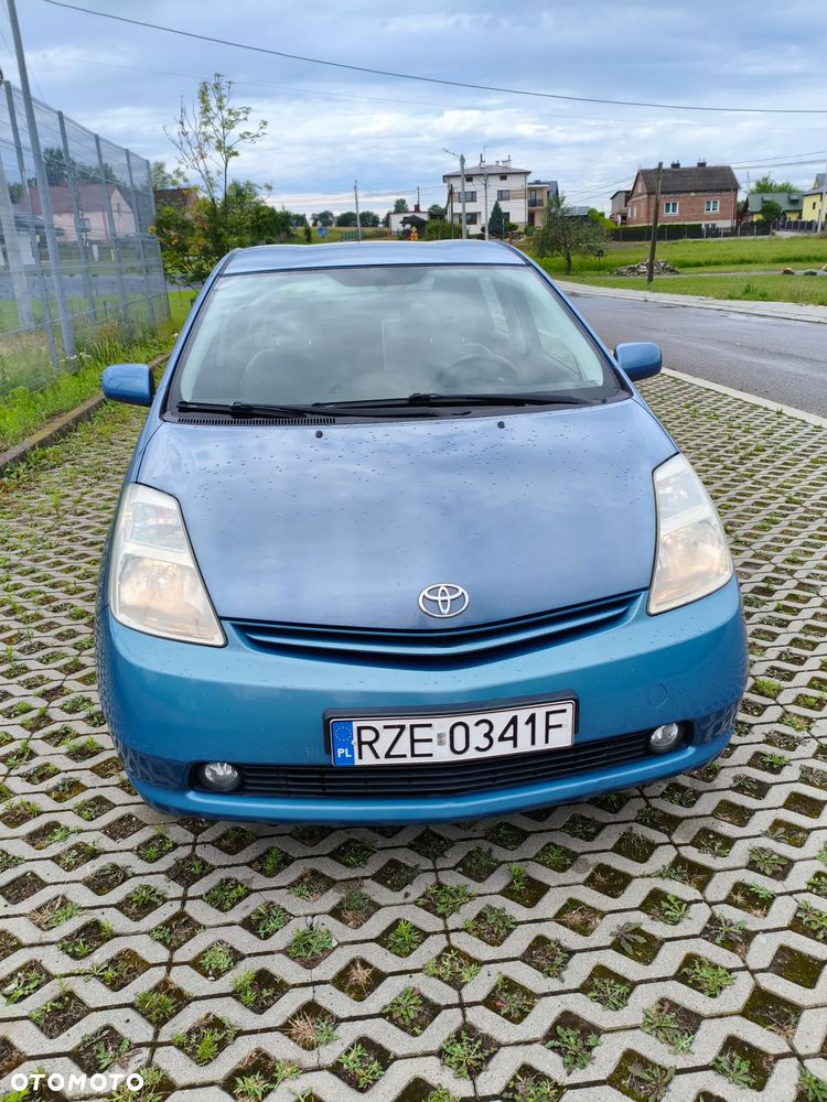 Toyota Prius 1.5 VVT-i Sol - 5