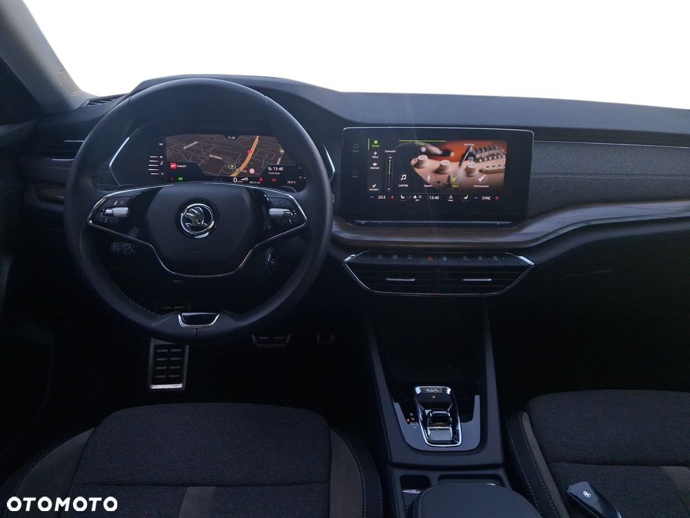 Skoda Octavia 2.0 TSI 4x4 Scout DSG - 25