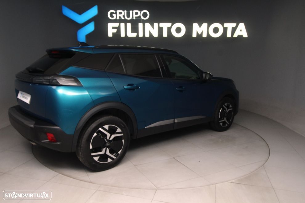 Peugeot 2008 1.2 PureTech Allure - 4