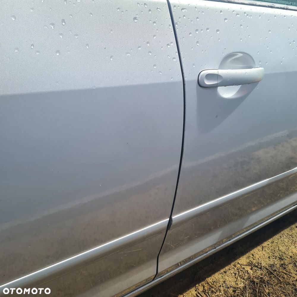 Volkswagen Golf 1.9 TDI Comfortline - 12