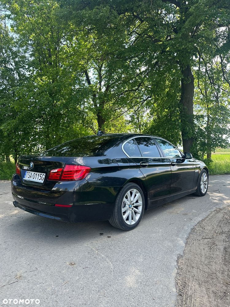 BMW Seria 5 520d - 9