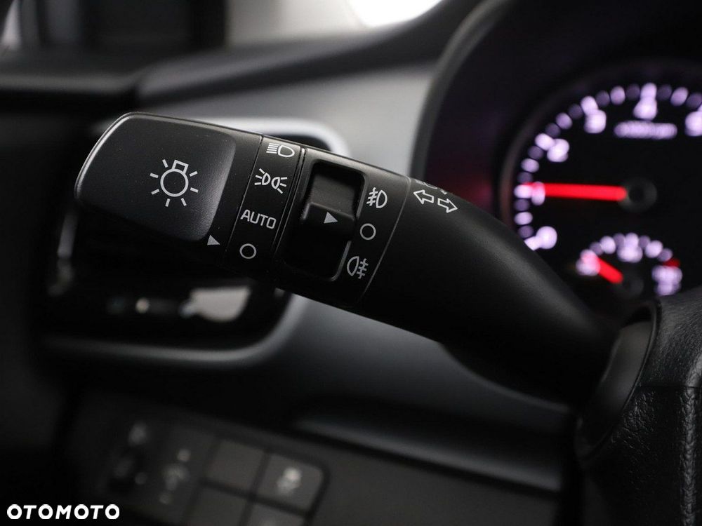 Kia Stonic 1.0 T-GDI M DCT - 31