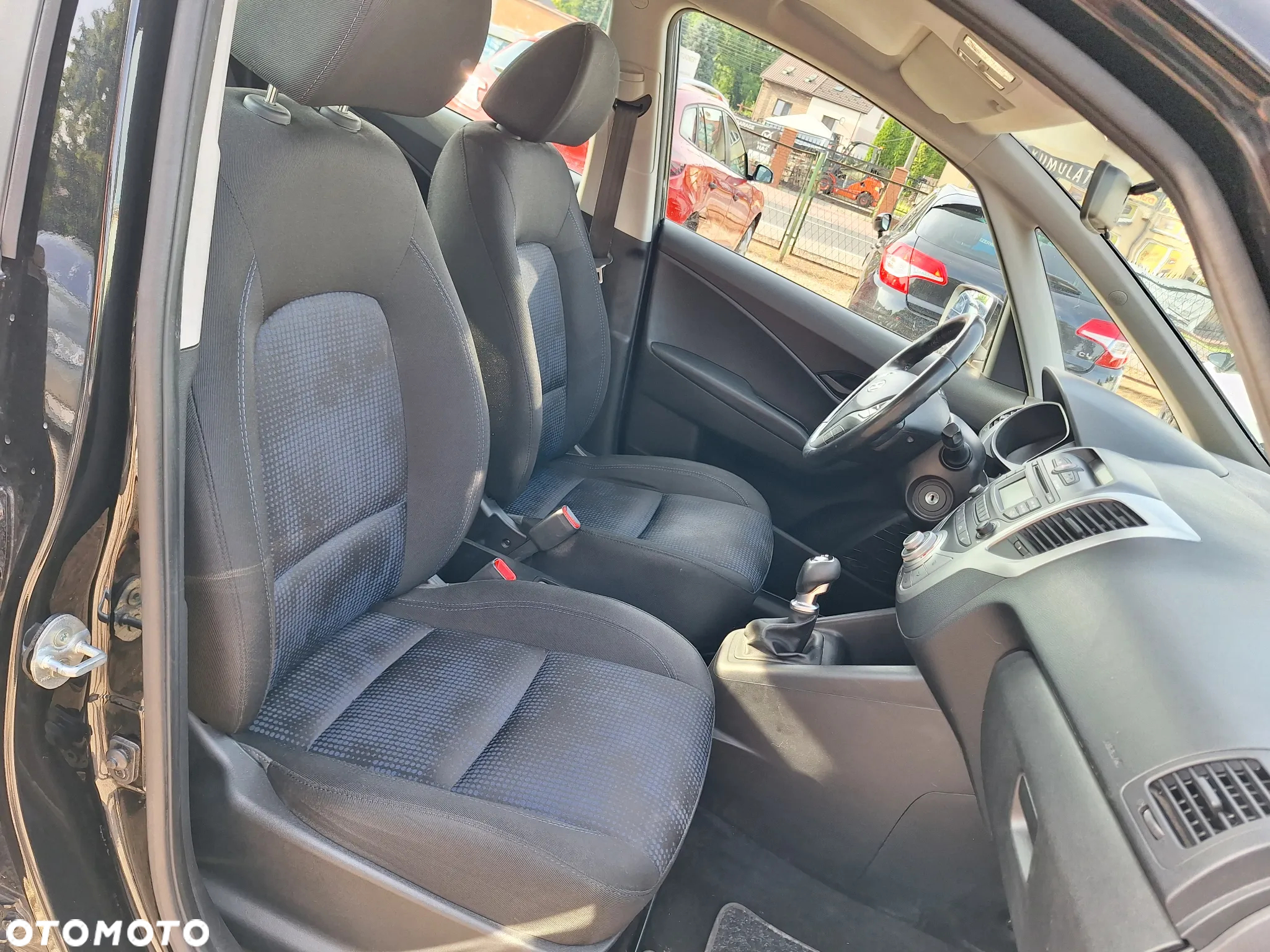 Hyundai ix20 1.4 Fifa World Cup Edition - 15