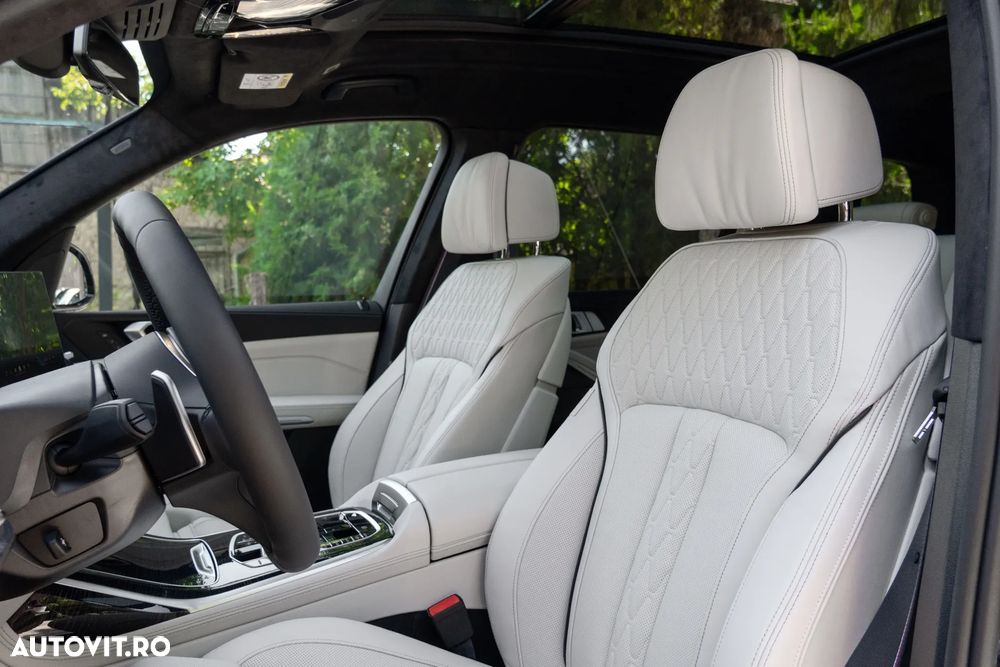 BMW X7 xDrive40d AT MHEV - 11