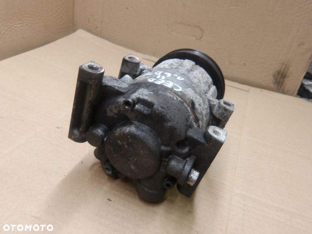 KIA CEED SW II 12-18r. 1.6 CRDI SPRĘŻARKA KOMPRESOR KLIMATYZACJI - 4