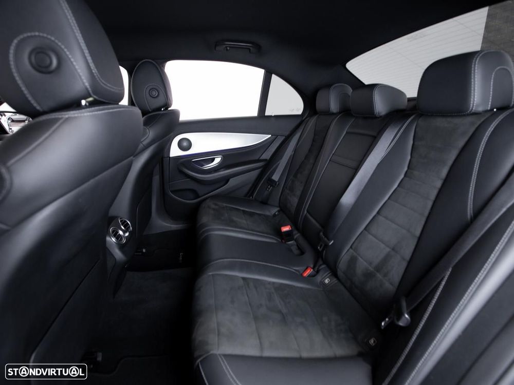 Mercedes-Benz E 220 d AMG - 10