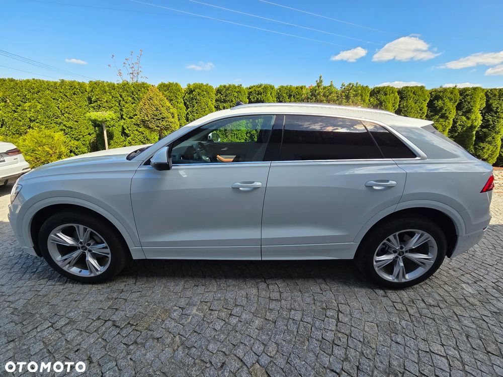Audi Q8 55 TFSI quattro tiptronic competition plus - 2