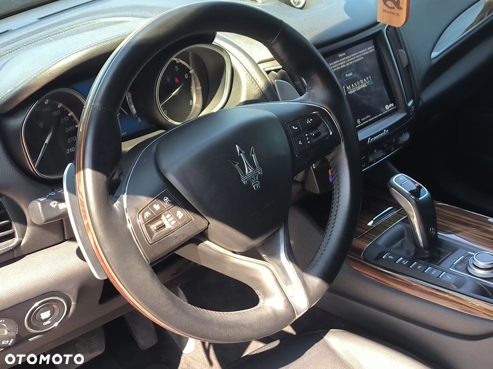 Maserati Levante S Q4 - 29