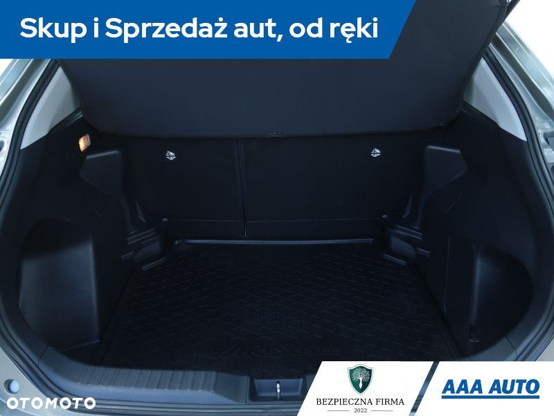 Toyota Yaris Cross - 14