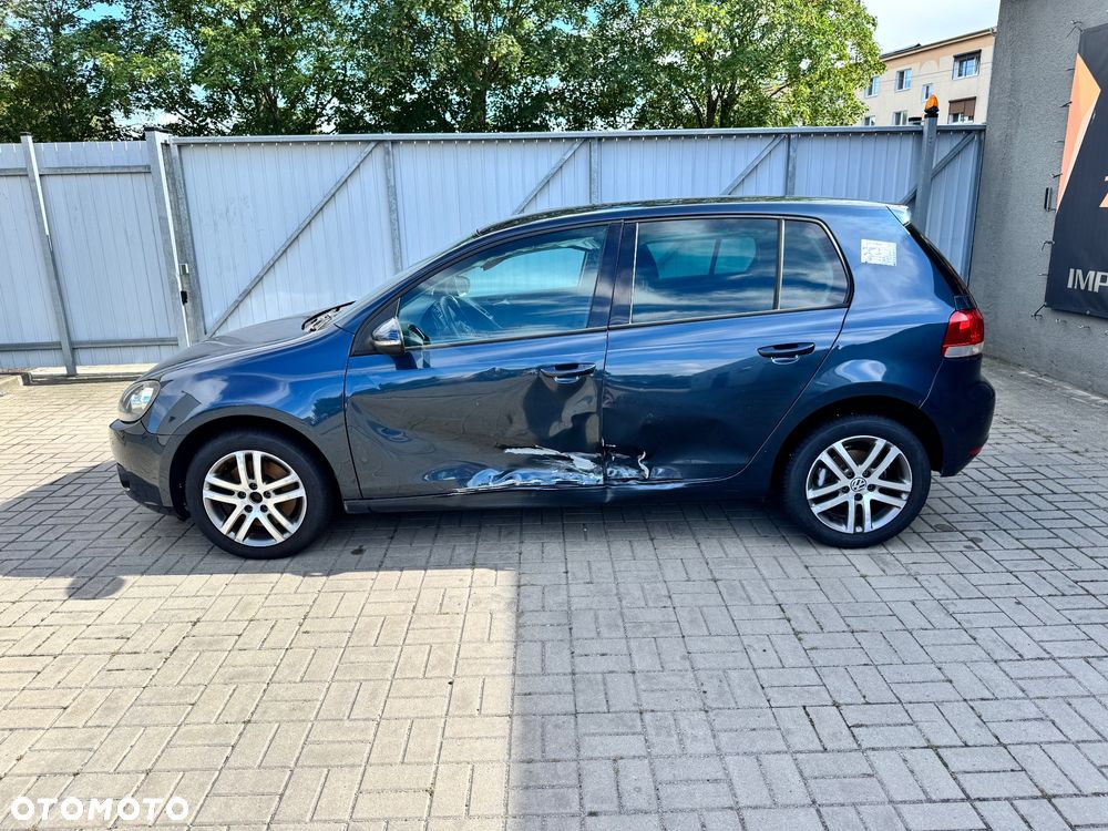Volkswagen Golf 2.0 TDI DPF 4Motion Team - 2