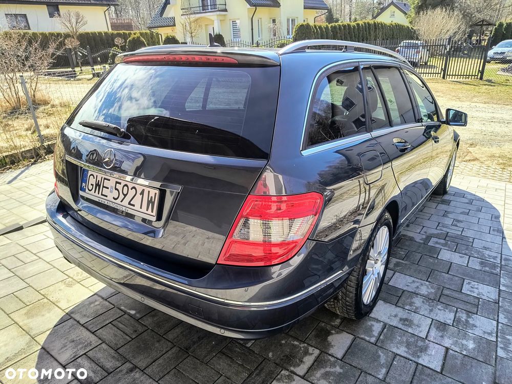 Mercedes-Benz Klasa C 180 CGI Automatik BlueEFFICIENCY Avantgarde - 5