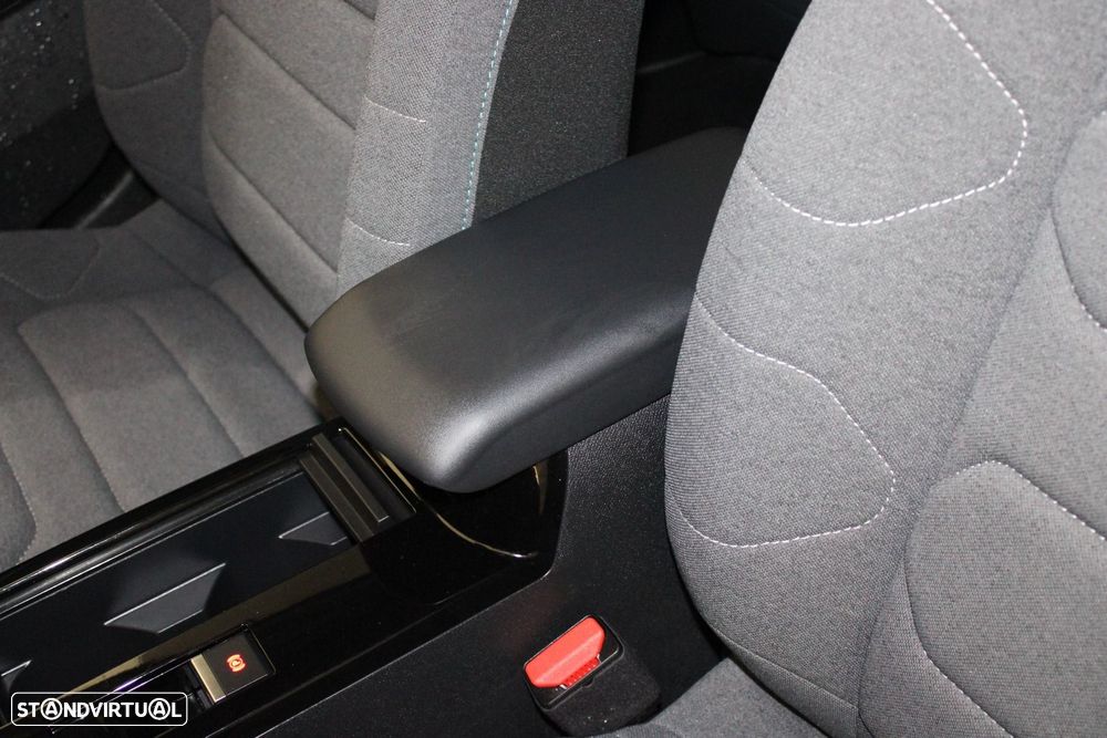 Citroën C4 1.2 PureTech Plus - 29