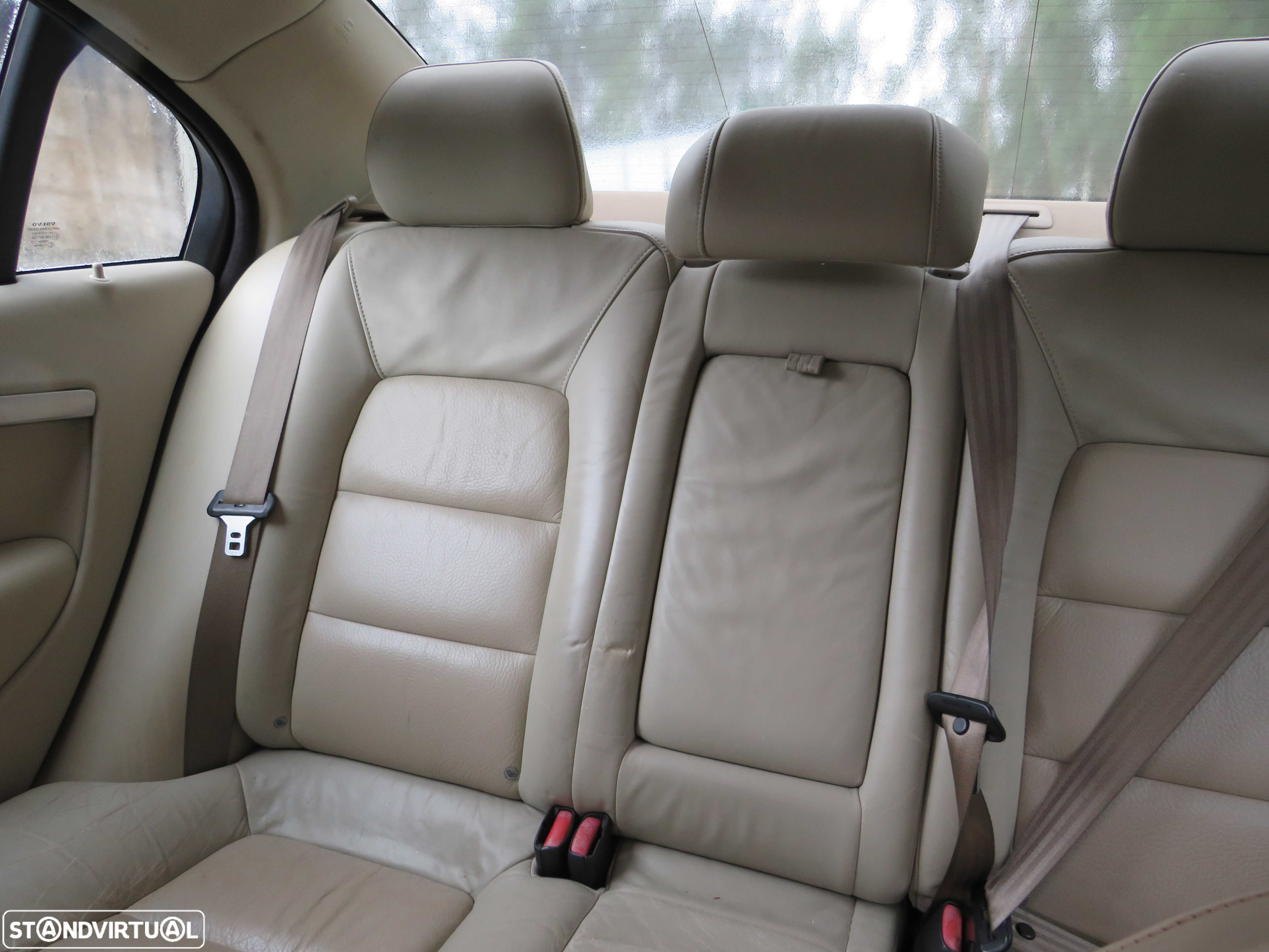 Volvo S80 2.4 D5 (185cv) de 2006 - Peças Usadas (8064) - 5