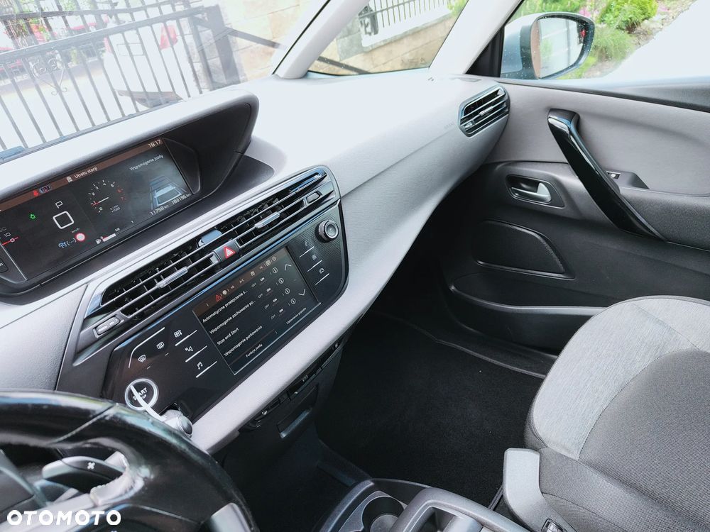 Citroën C4 Grand Picasso BlueHDi 150 EAT6 SELECTION - 24