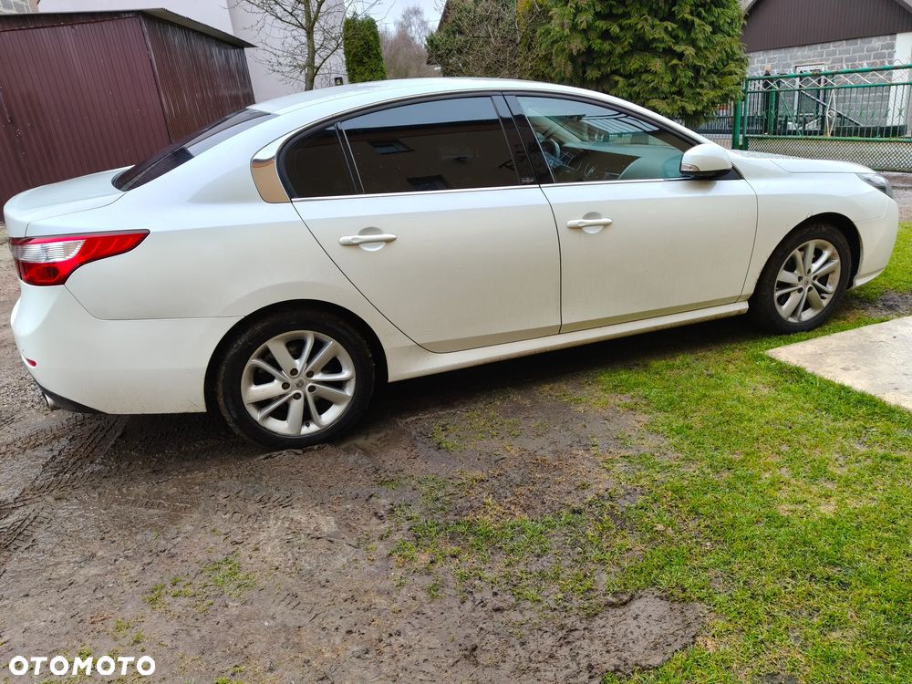 Renault Latitude 3.0 V6 dCi Initiale - 5