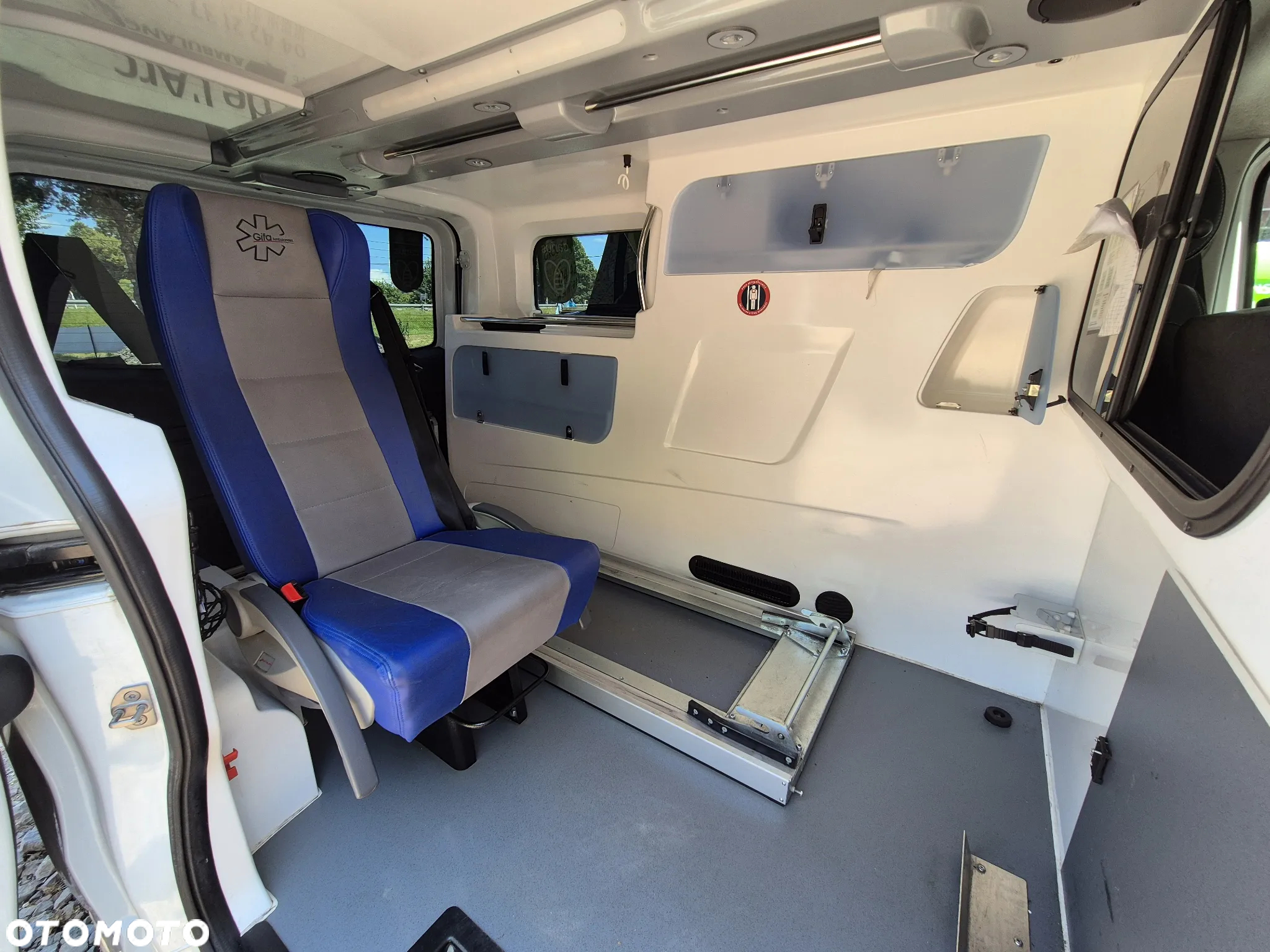 Renault TRAFIC - 16