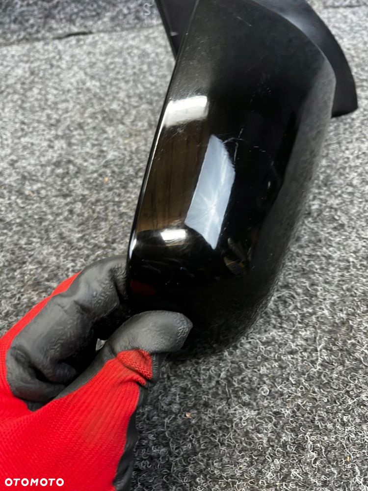 lusterko prawe kia sportage II 5 pin europa OE - 13