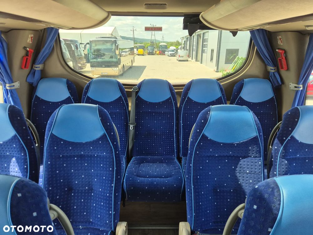 Iveco MAGELYS HD / SPROWADZONY/ MANUAL/ WC / EURO 6 - 29