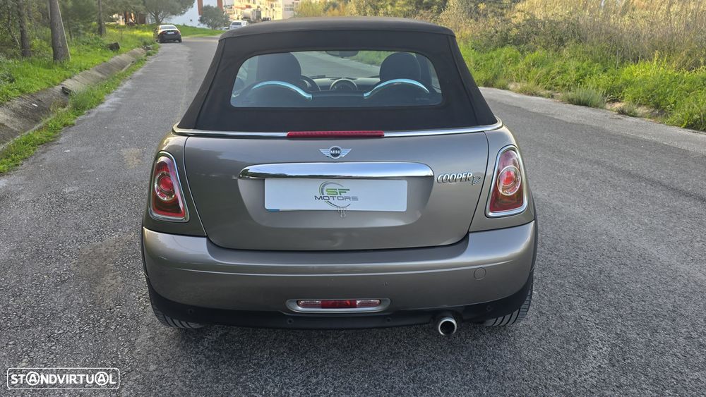 MINI Cabrio Cooper D Auto - 31
