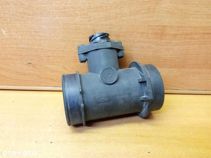 PRZEPŁYWOMIERZ MERCEDES W210 2.3 0000940048 - 1