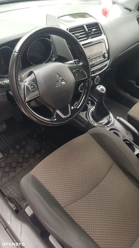 Mitsubishi ASX - 25