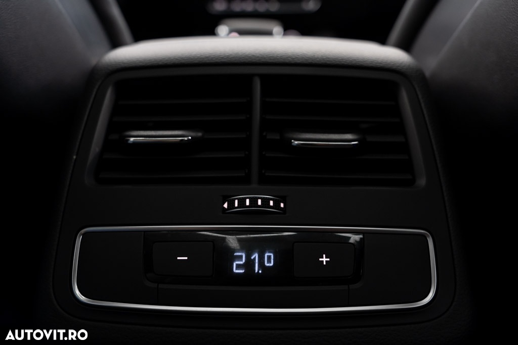Audi RS4 Avant quattro Tiptronic - 15
