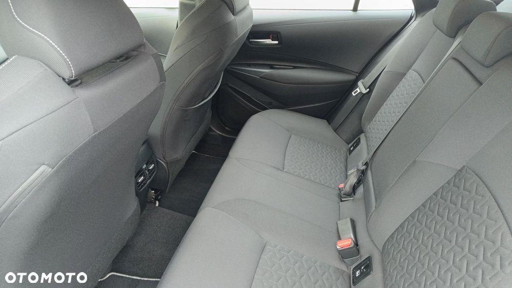 Toyota Corolla 1.8 Hybrid Comfort - 13